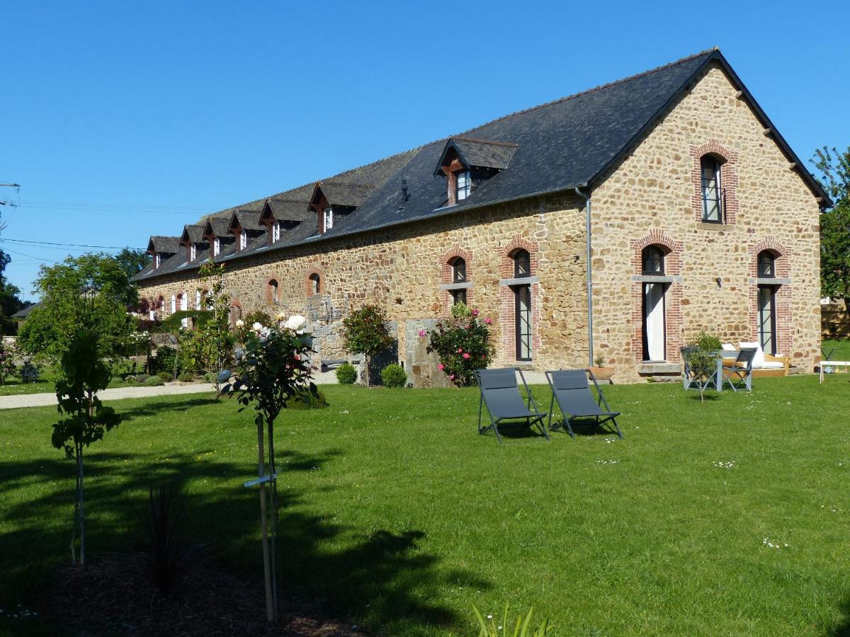 Bed and Breakfast La Sellerie à Romagne  Extérieur photo